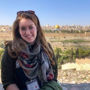 Meet your Posher, Evie